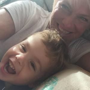 Meet your Posher, Angela